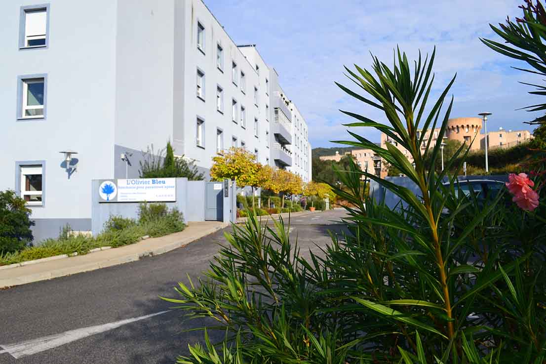 Ehpad Achat L'Oliver Bleu par Olivier Bleu