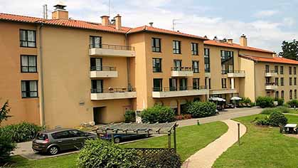 Ehpad Achat La Favorite par Emeis (Orpea)