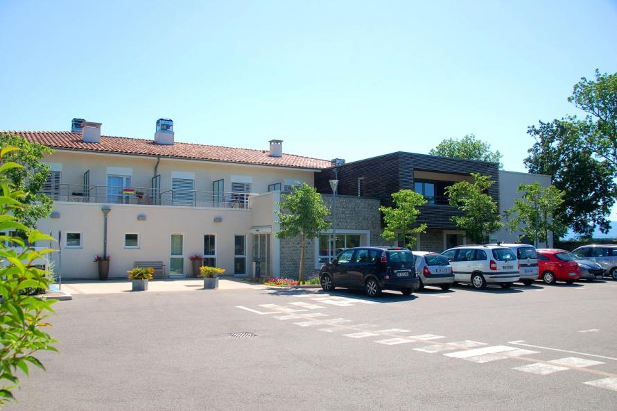 Ehpad Achat Le Clos Rousset par DomusVi